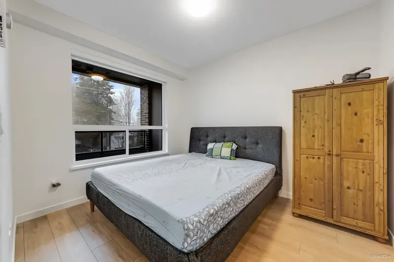 204 14778 106 AVENUE - photo 4 of 15