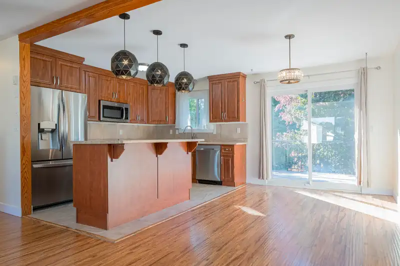 8558 MCCUTCHEON AVENUE - photo 2 of 39