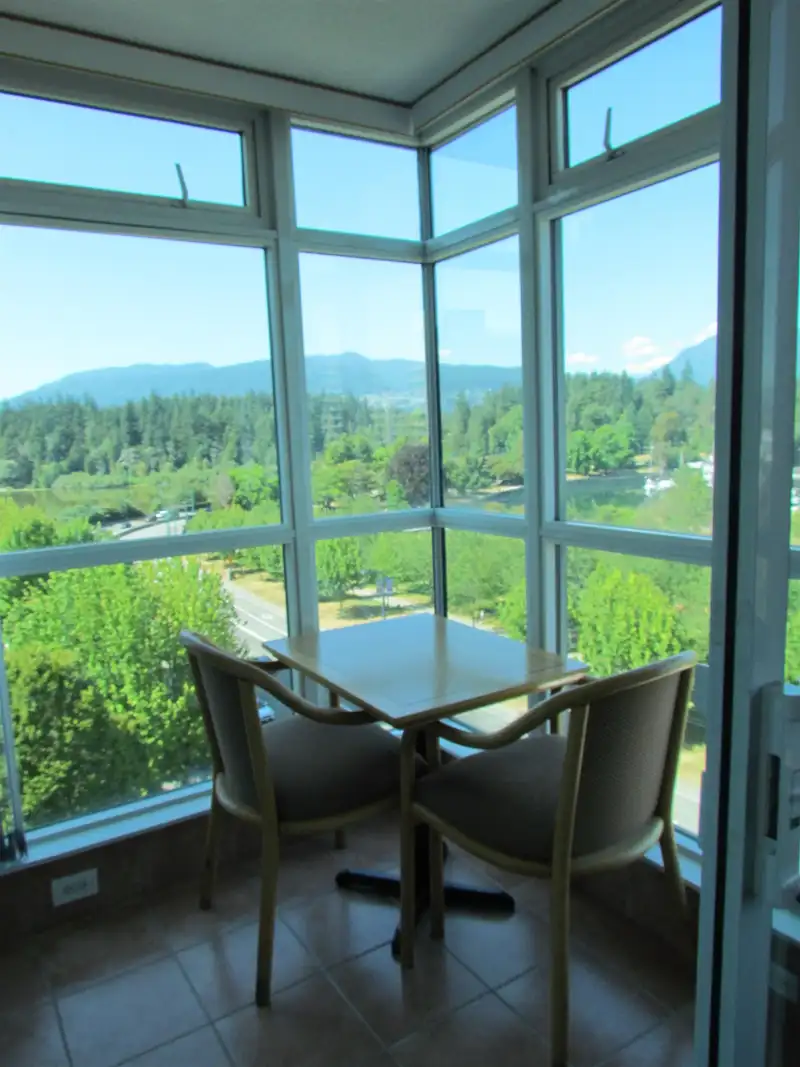 901 1889 ALBERNI STREET - photo 4 of 24