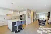 63 15677 28 AVENUE - thumbnail 3