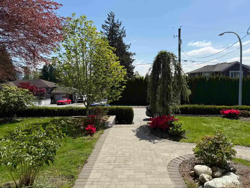 7525 13TH AVENUE - photo 3 of 34