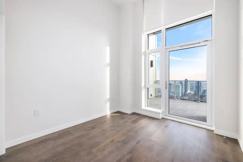 2703 7433 CAMBIE STREET - photo 3 of 5