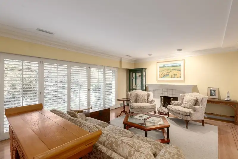 6456 MACKENZIE PLACE - photo 4 of 40
