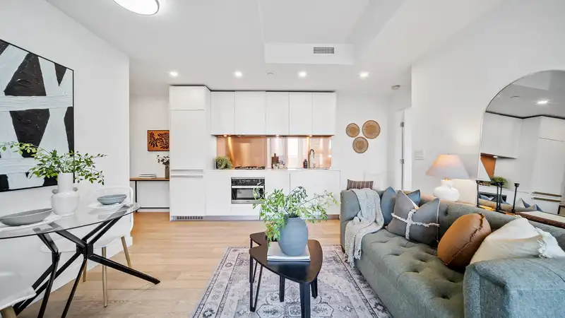 1501 1480 HOWE STREET - photo 1 of 39