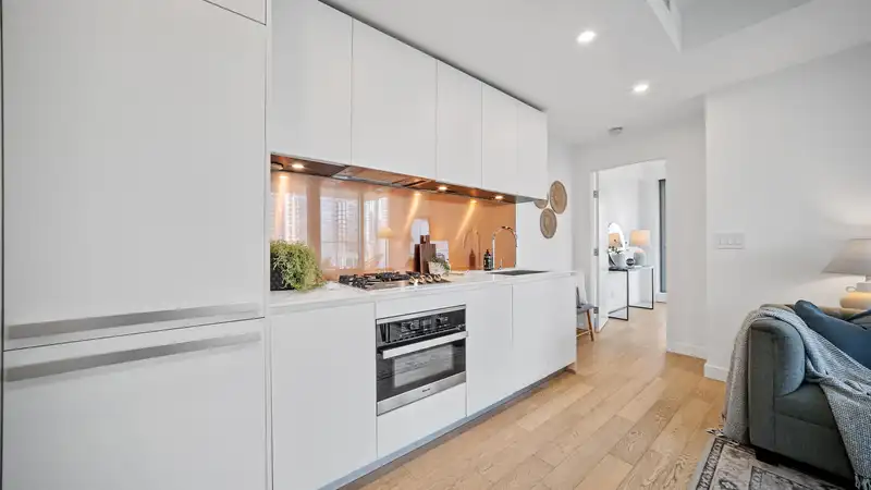 1501 1480 HOWE STREET - photo 4 of 39