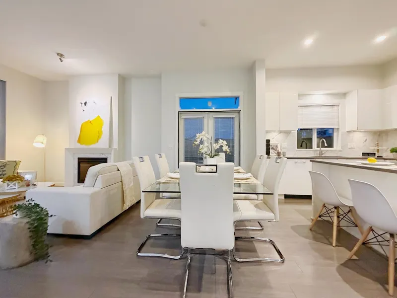 108 10388 NO. 2 ROAD - photo 3 of 25