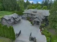 3575 140 STREET - thumbnail 1