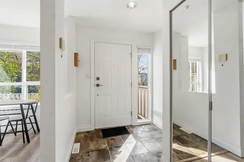 8433 JELLICOE STREET - photo 4 of 23