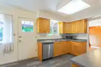 2370 MOUNTAIN HIGHWAY - thumbnail 8