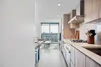 1501 1768 COOK STREET - thumbnail 4