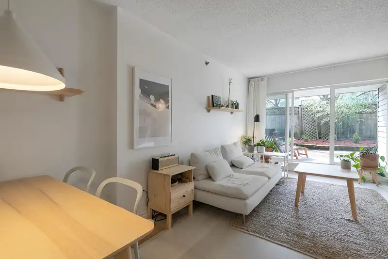 109 825 E 7TH AVENUE - photo 4 of 35