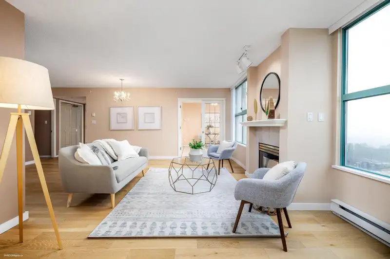 1102 728 PRINCESS STREET - photo 1 of 32