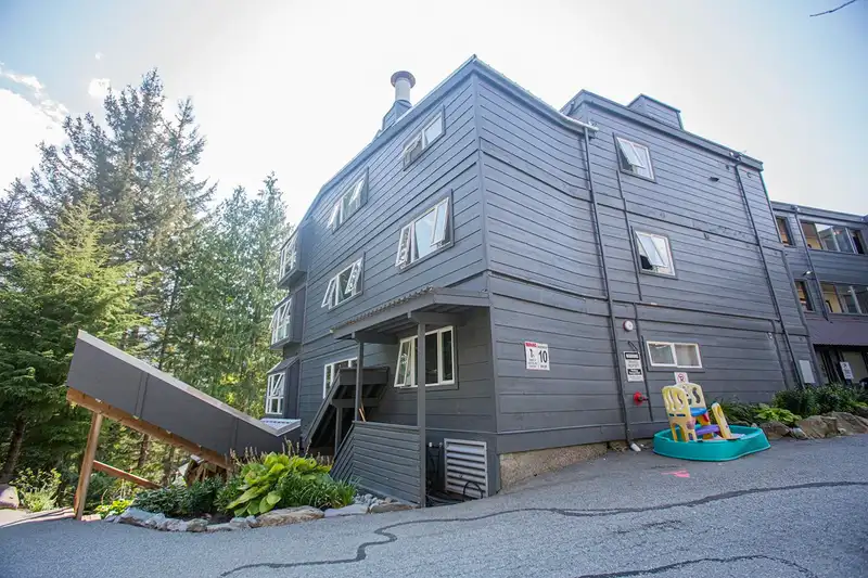 212 2111 WHISTLER ROAD - photo 4 of 22