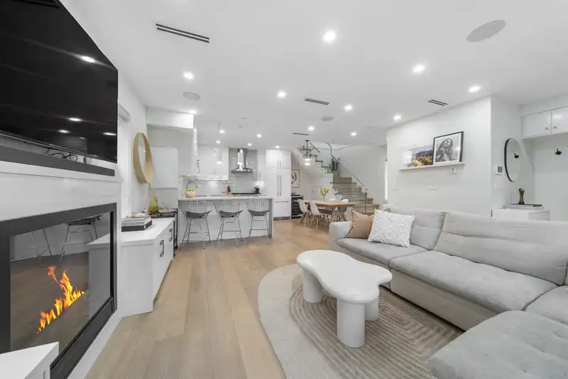 1758 E 14TH AVENUE - photo 3 of 40