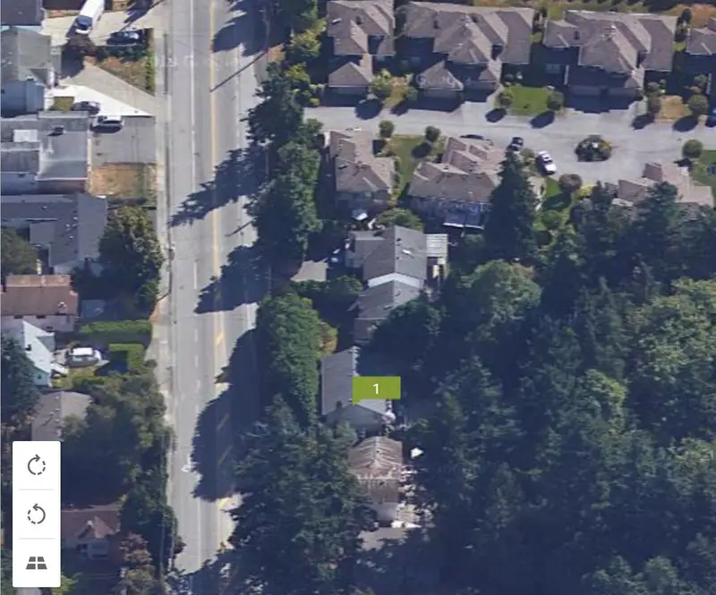 11230 72 AVENUE - photo 3 of 8