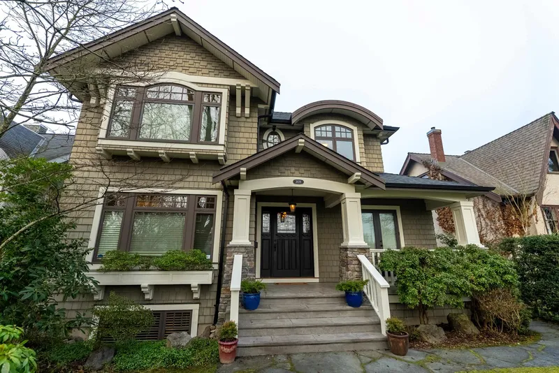 3939 W 14TH AVENUE - photo 1 of 25