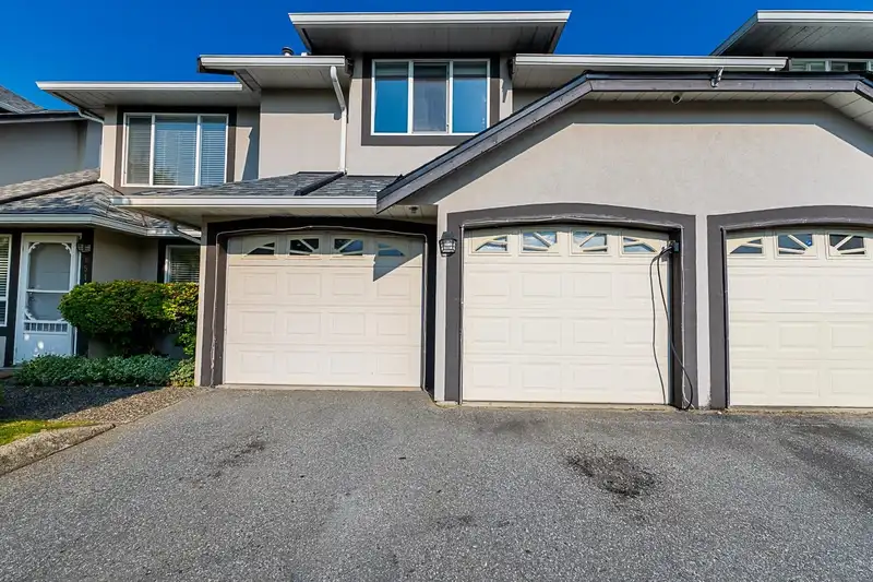 151 3160 TOWNLINE ROAD - photo 1 of 32