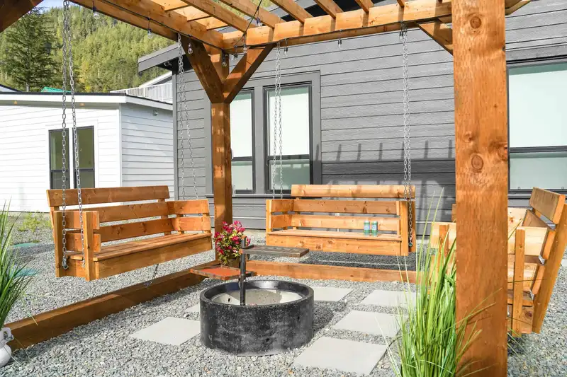 HG 184 71384 GROVE PLACE - photo 3 of 40