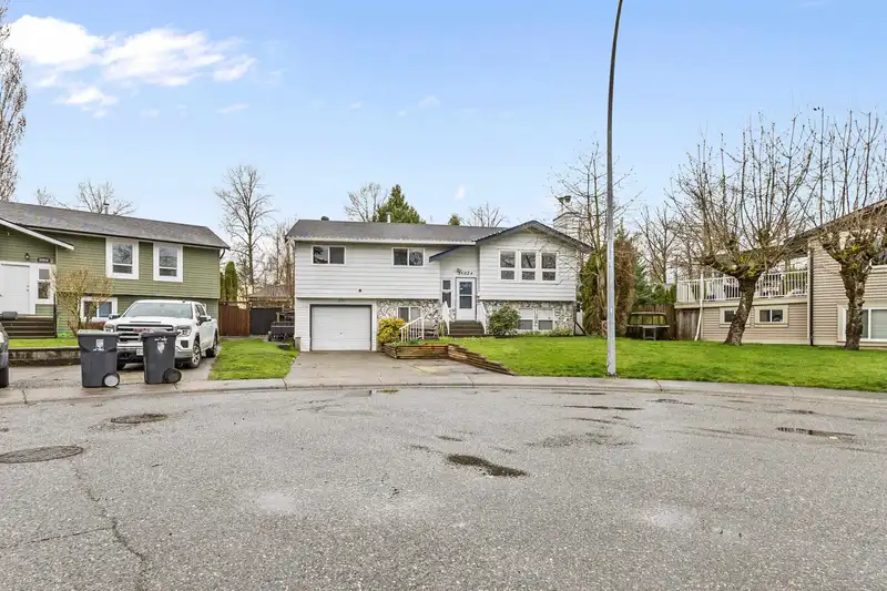 26824 ALDER DRIVE - photo 1 of 35