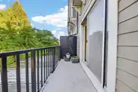 203 7159 STRIDE AVENUE - thumbnail 8