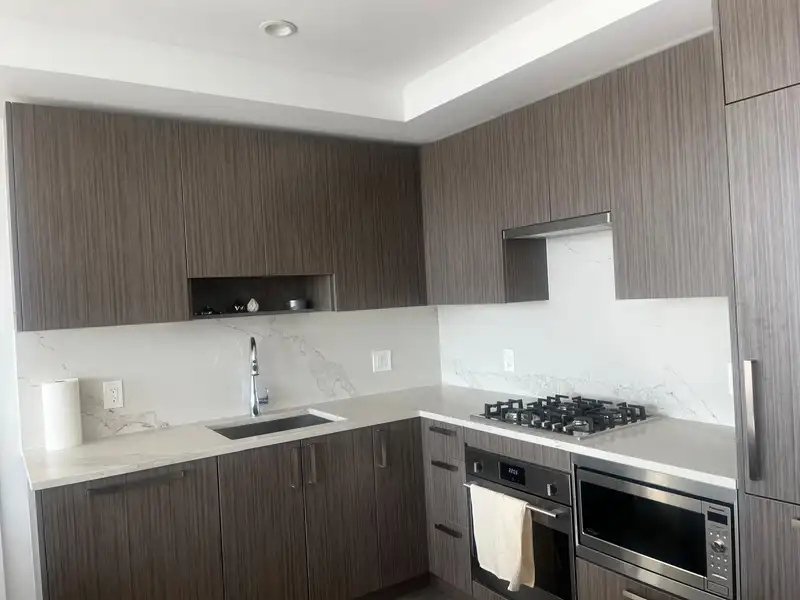 4101 13350 CENTRAL AVENUE - photo 3 of 16