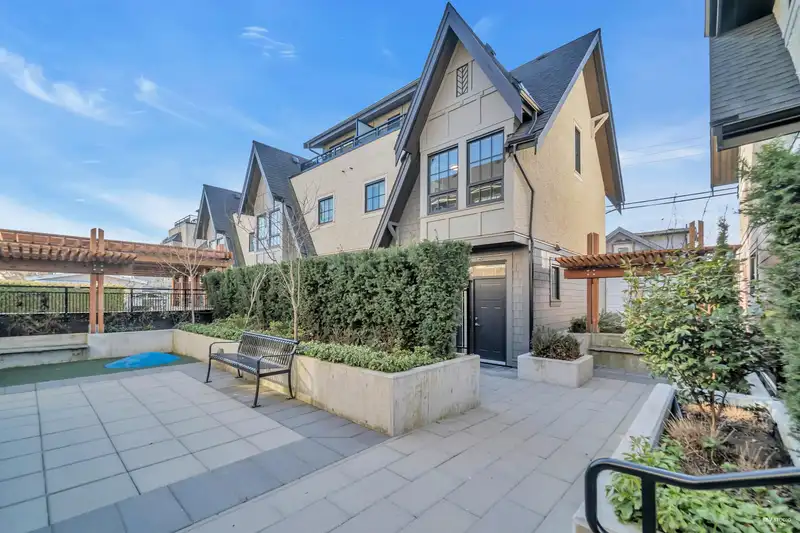 7901 OAK STREET - photo 1 of 29