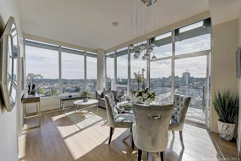 1802 111 E 1ST AVENUE - photo 1 of 22