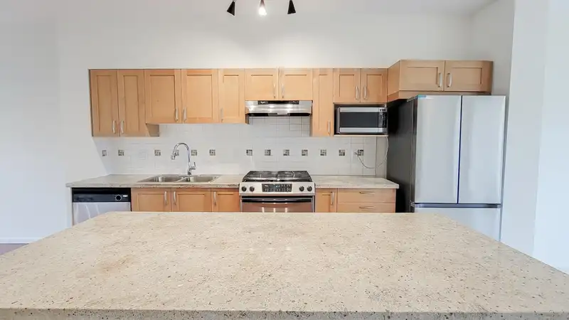 42 1370 PURCELL DRIVE - photo 2 of 33