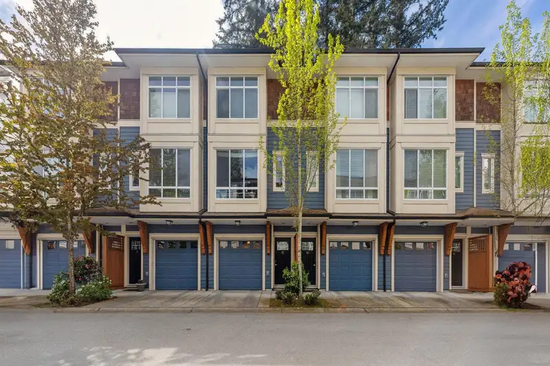 12 2929 156 STREET - photo 2 of 33