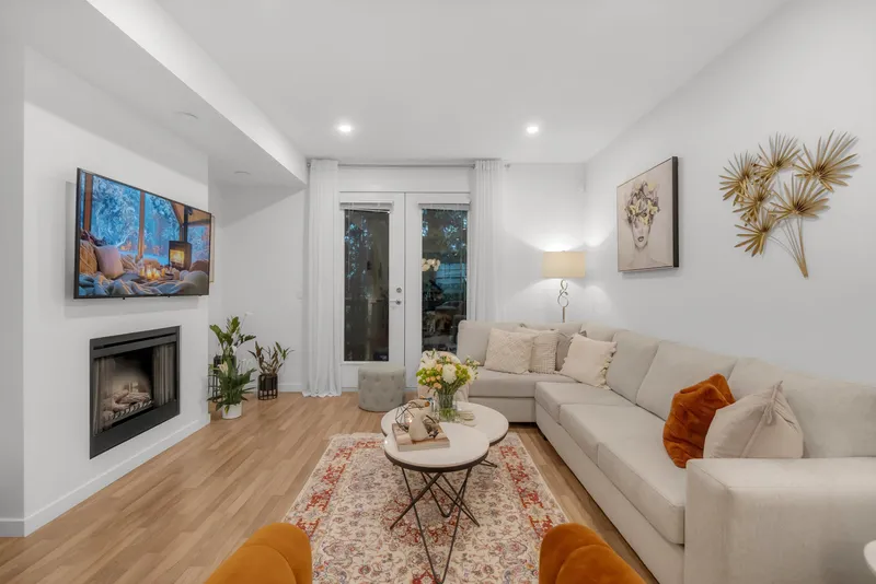 81 688 EDGAR AVENUE - photo 4 of 25