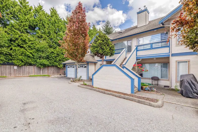 222 7837 120A STREET - photo 3 of 25