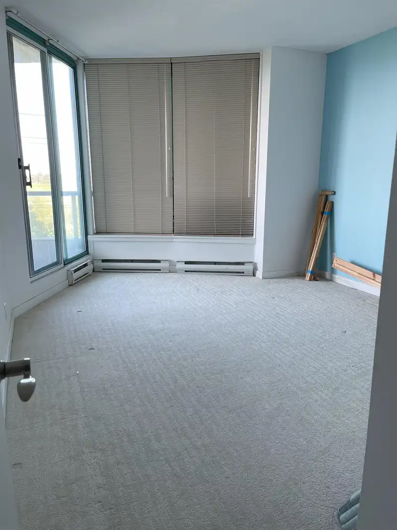 508 8851 LANSDOWNE ROAD - photo 4 of 10