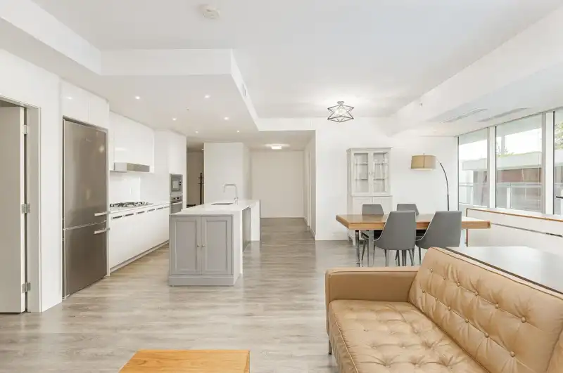 202 5688 WILLOW STREET - photo 1 of 17