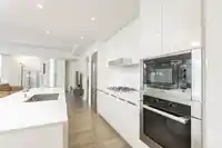202 5688 WILLOW STREET - thumbnail 5