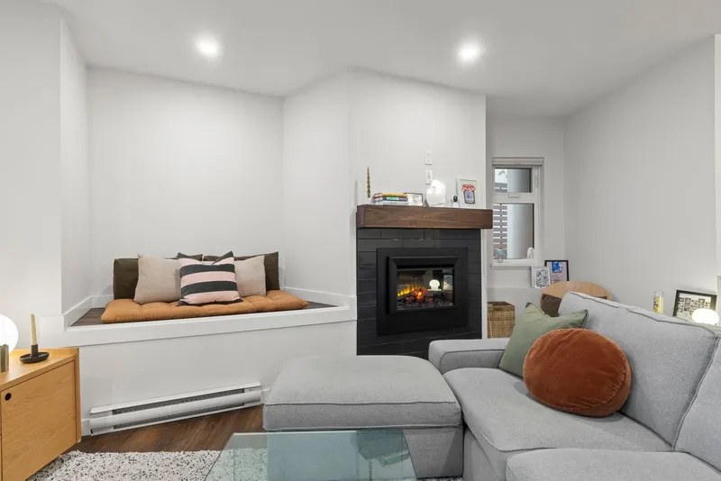 103 1649 COMOX STREET - photo 3 of 25