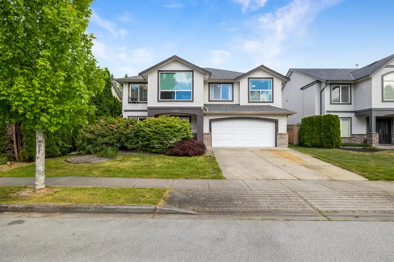 23897 114A AVENUE - photo 1 of 40