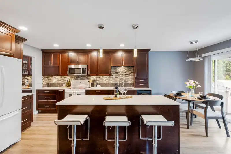 23897 114A AVENUE - photo 4 of 40