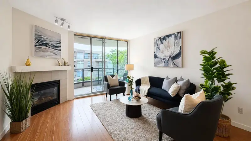 301 8480 GRANVILLE AVENUE - photo 2 of 28