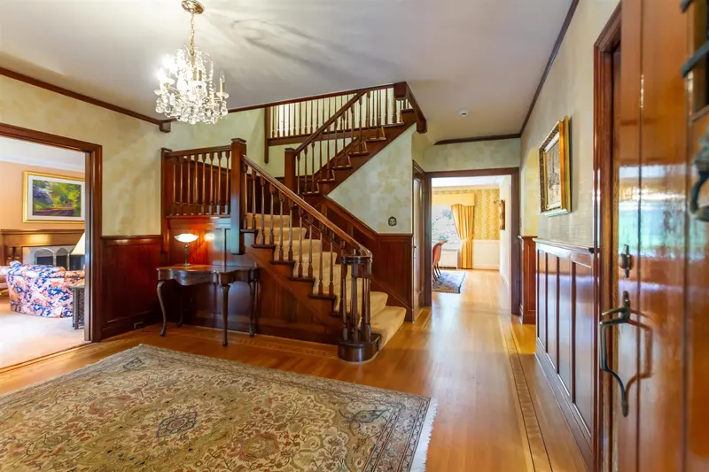 5376 MARGUERITE STREET - photo 2 of 25