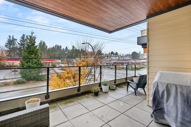 214 14022 NORTH BLUFF ROAD - photo 2 of 25