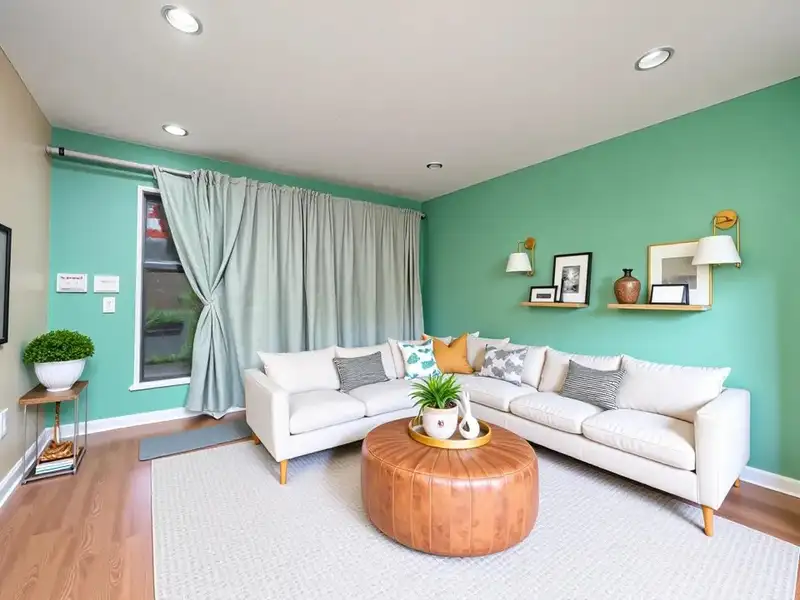 103 212 FORBES AVENUE - photo 1 of 10