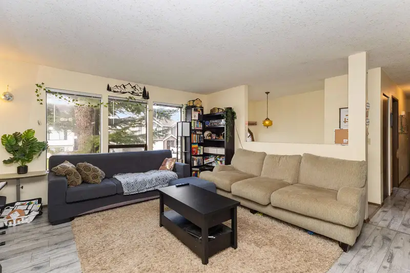 3254 ASTORIA CRESCENT - photo 4 of 25