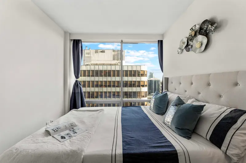 2107 1111 ALBERNI STREET - photo 3 of 22