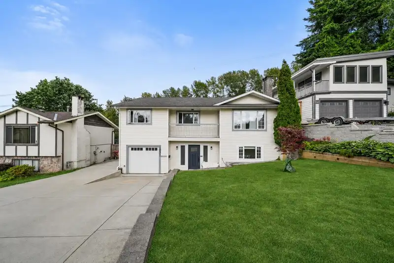 1071 SPAR DRIVE - photo 1 of 37