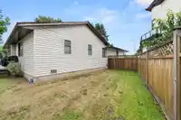 7387 131A STREET - thumbnail 25