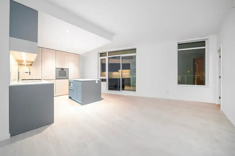 1106 6200 MINORU BOULEVARD - photo 1 of 39