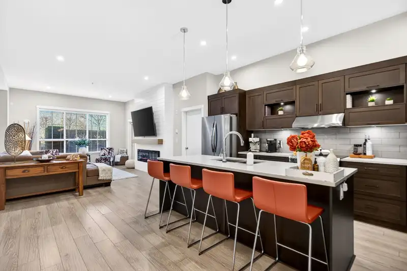 103 12367 224 STREET - photo 2 of 40