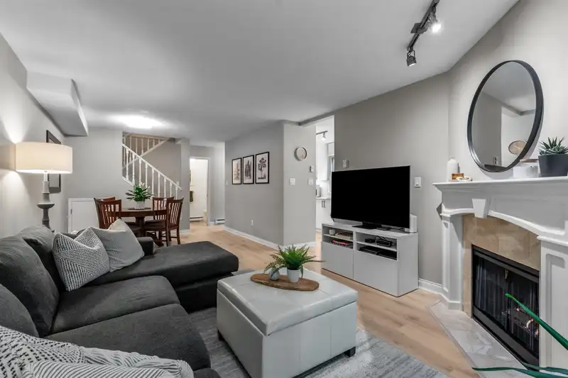 5 65 FOXWOOD DRIVE - photo 4 of 25