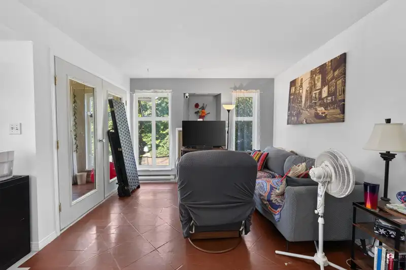 301 1099 W 71ST AVENUE - photo 4 of 25