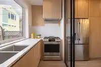 7 N HOWARD AVENUE - thumbnail 15